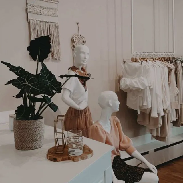 Shop von kalo. by Karolina Lewschenko